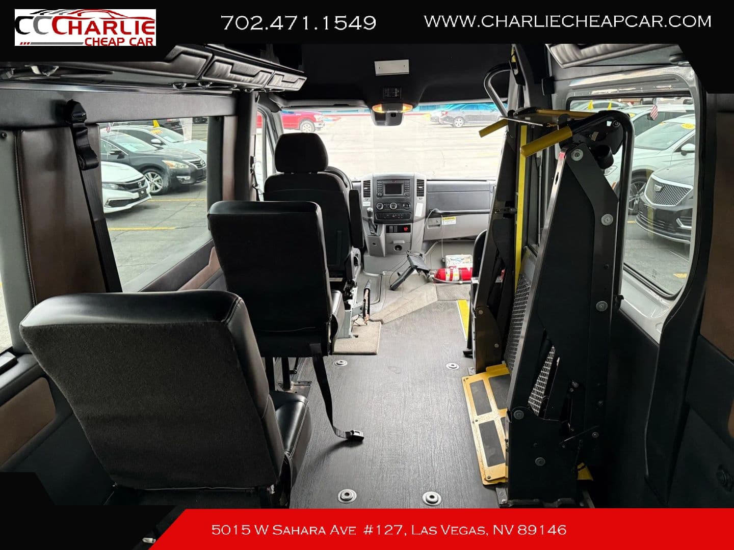 2017 Mercedes-Benz Sprinter 3500 XD Cab & Chassis — photo 11