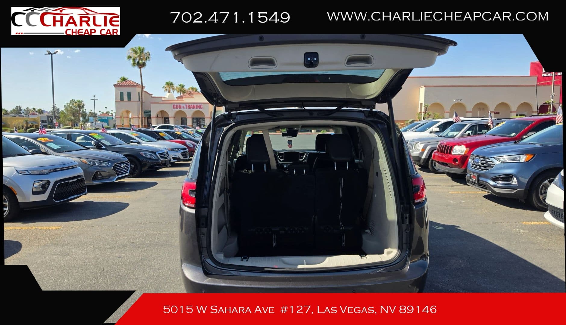 2022 Chrysler Pacifica — photo 5