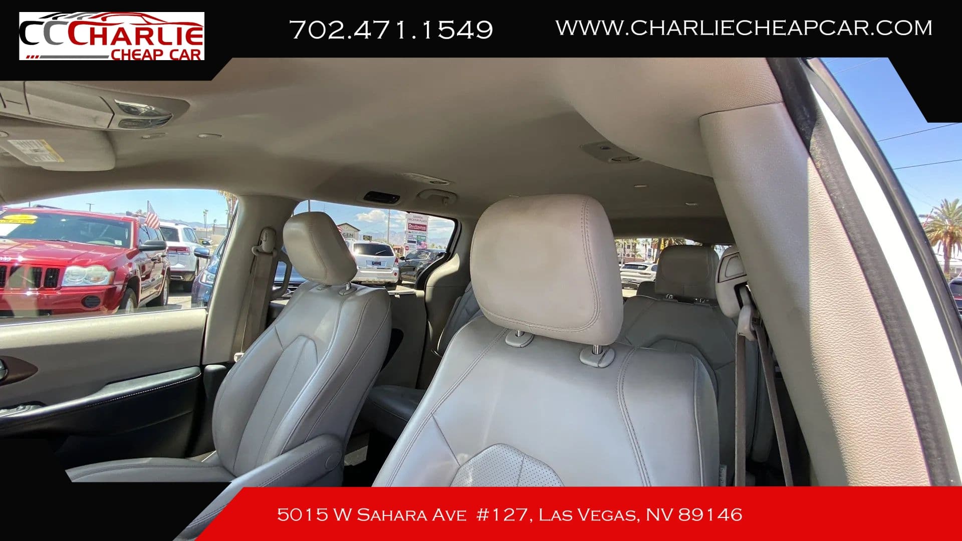 2021 Chrysler Voyager — photo 12