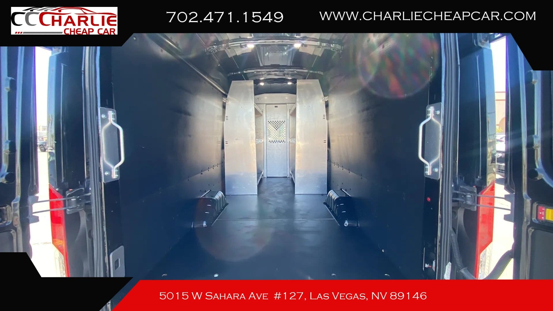 2020 Ford Transit 250 Cargo Van — photo 26