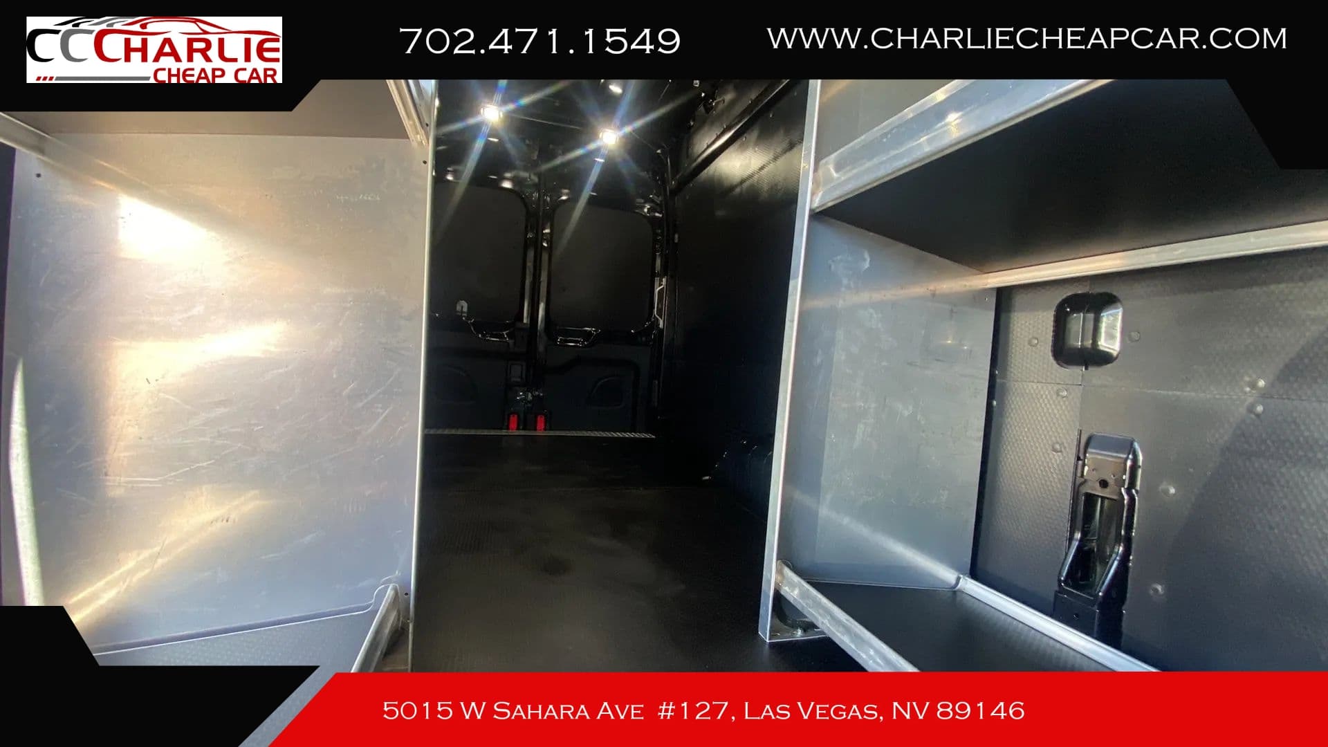2020 Ford Transit 250 Cargo Van — photo 23