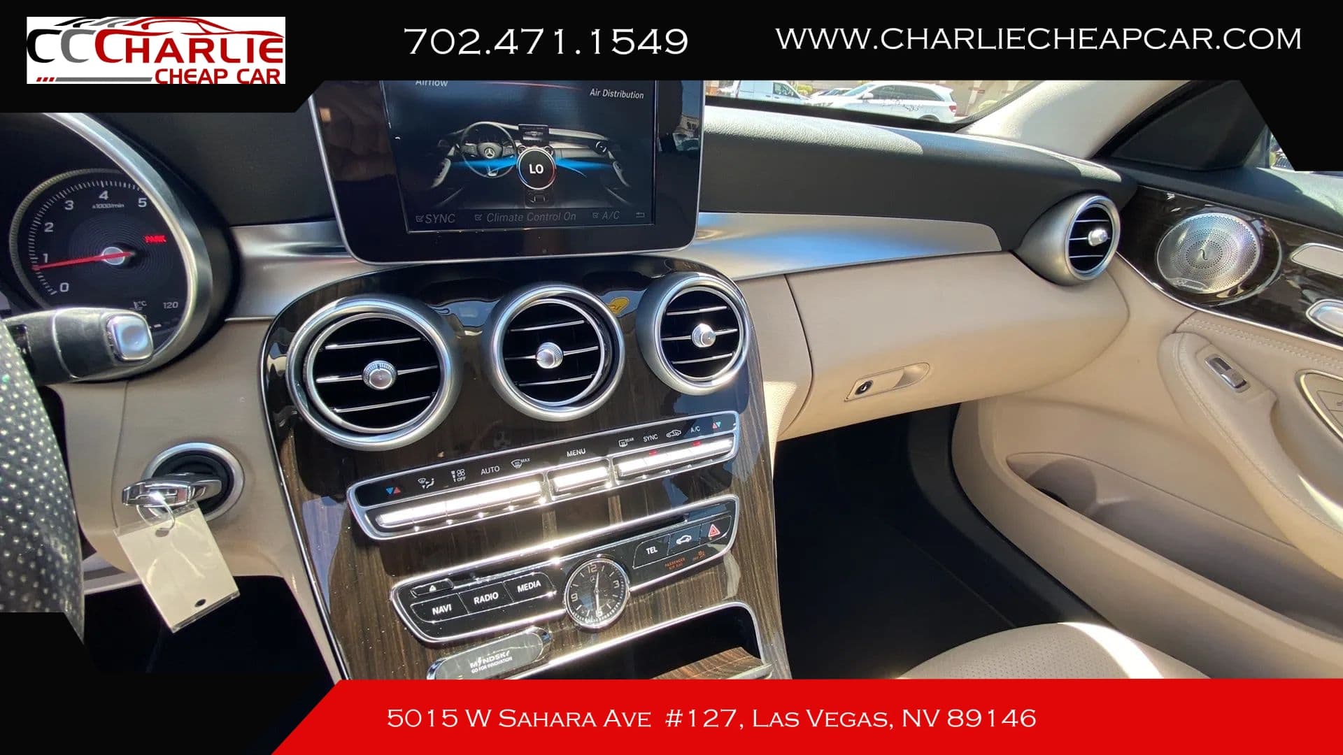 2015 Mercedes-Benz C-Class — photo 12