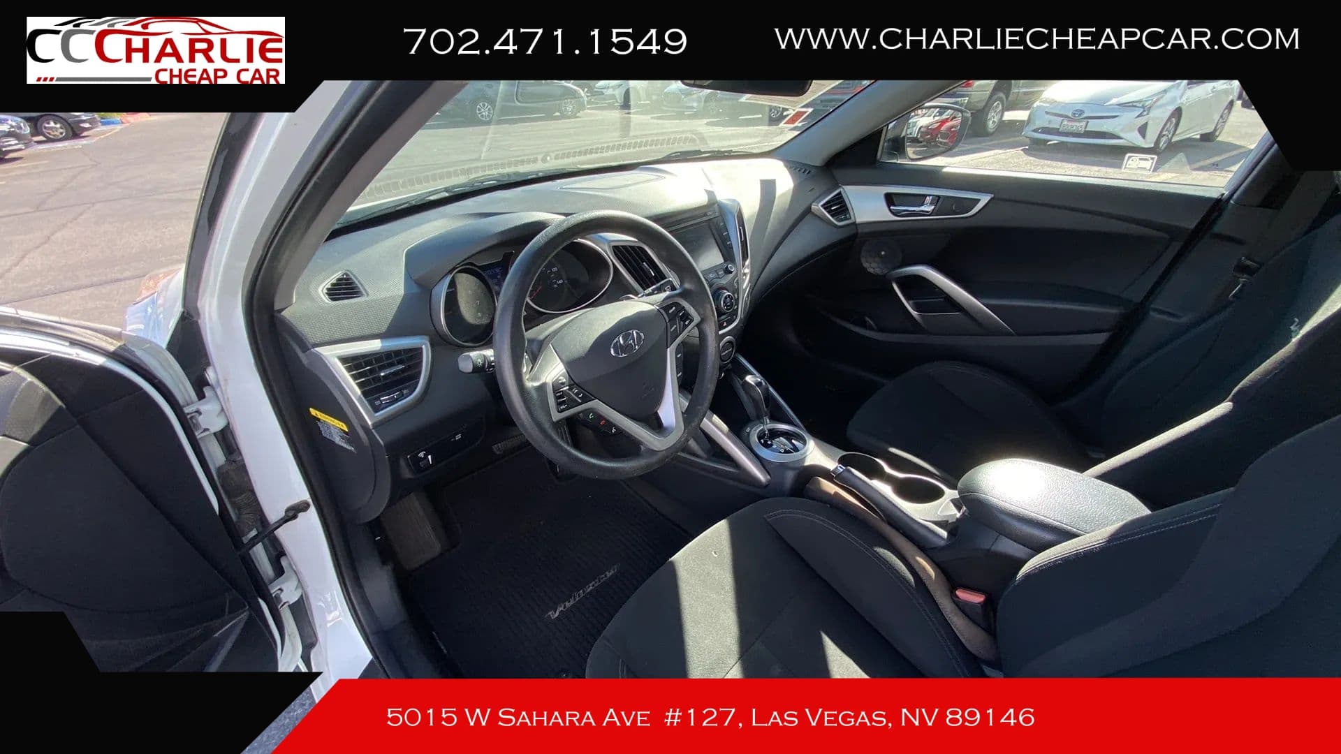2016 Hyundai Veloster — photo 11