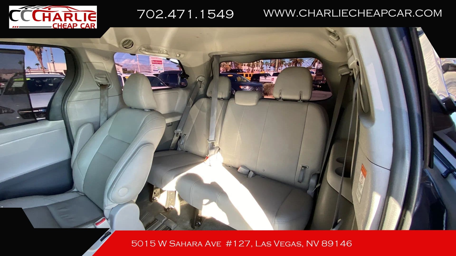 2015 Toyota Sienna — photo 22